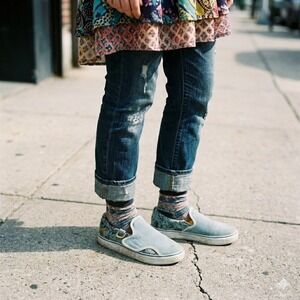 LAMB Slip On Sneakers‎ Womens 6.5 Light Blue Suede Embroidered Shoes Y2K